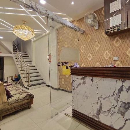Hotel Chhavi Ujjain Eksteriør bilde